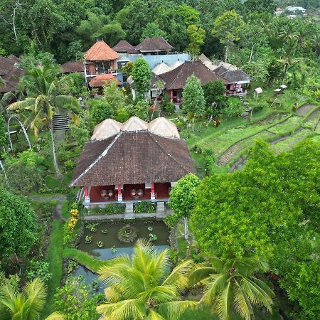 Subak Tabola Villa Сидемен Екстериор снимка