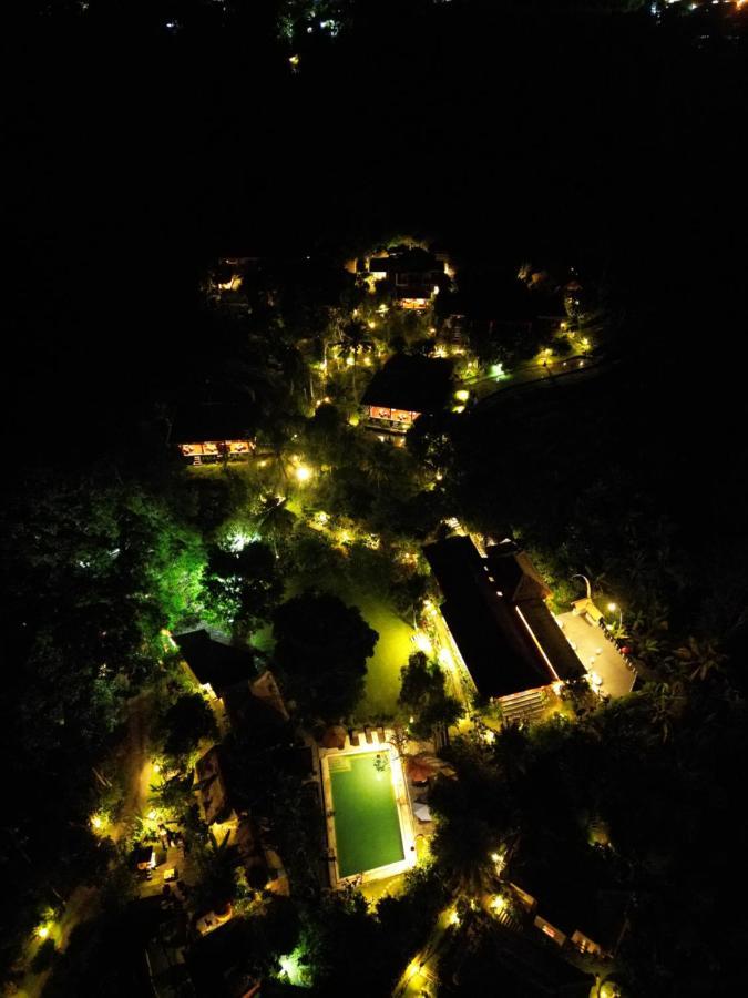Subak Tabola Villa Сидемен Екстериор снимка